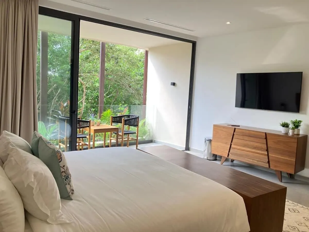 Daire Tulum Luxe King Master Suite En Mistiq Templo 2 Beach Club Gym 6 Pools Free Parking Fast Wifi