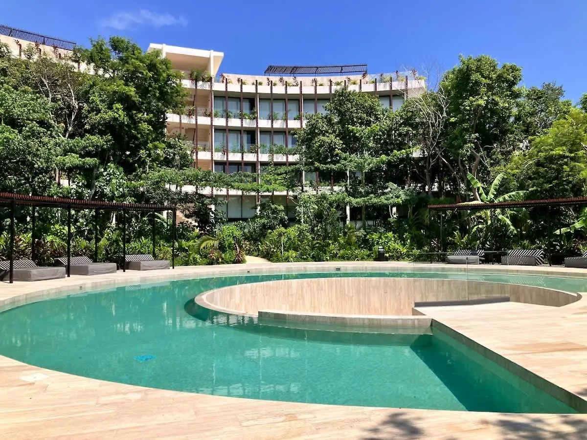 Tulum Luxe King Master Suite En Mistiq Templo 2 Beach Club Gym 6 Pools Free Parking Fast Wifi